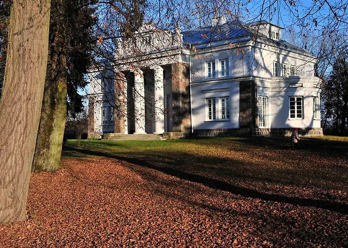 Palac Krzykosy Villa *